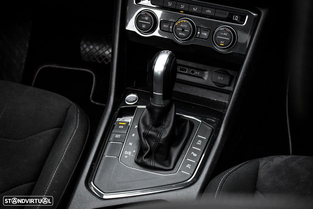 VW Tiguan 2.0 TDI Highline DSG - 41
