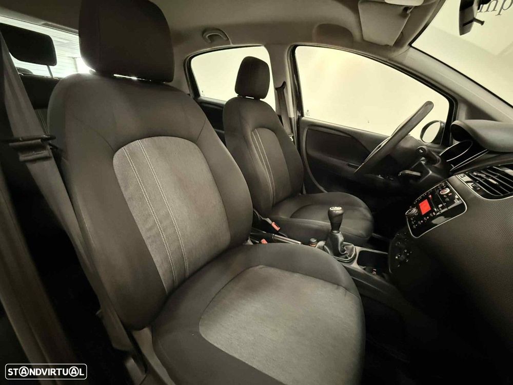 Fiat Punto 1.3 M-Jet Lounge S&S - 9
