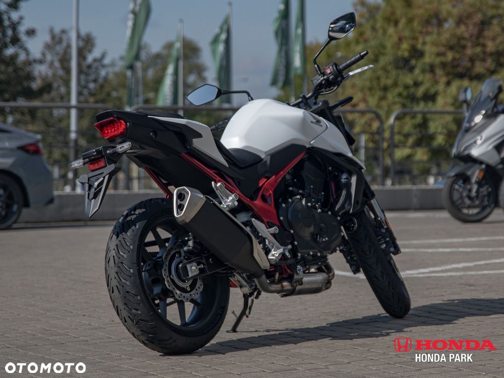 Honda Hornet - 4