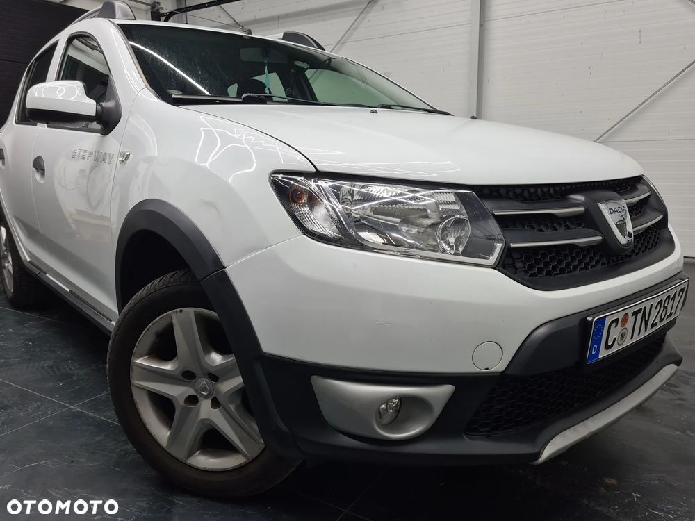 Dacia Sandero Stepway 0.9 TCe Laureate S&S EU6 - 1