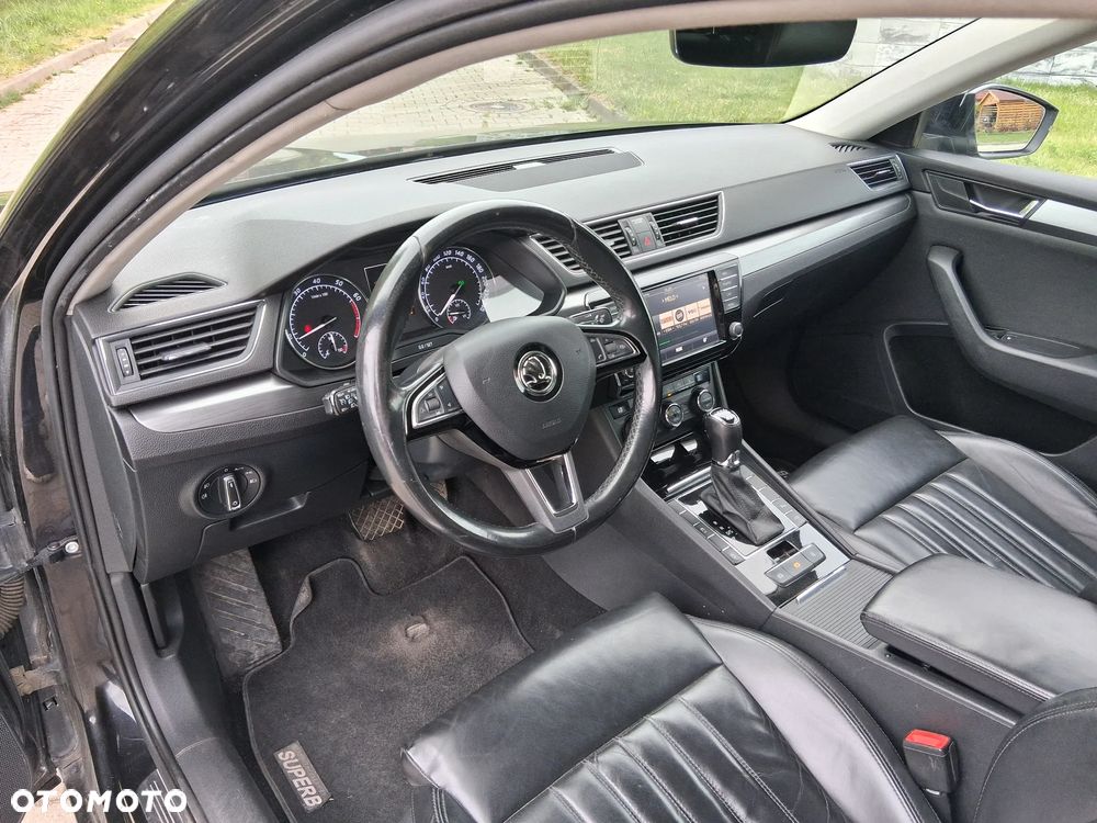 Skoda Superb 2.0 TSI 4x4 Ambition DSG - 9