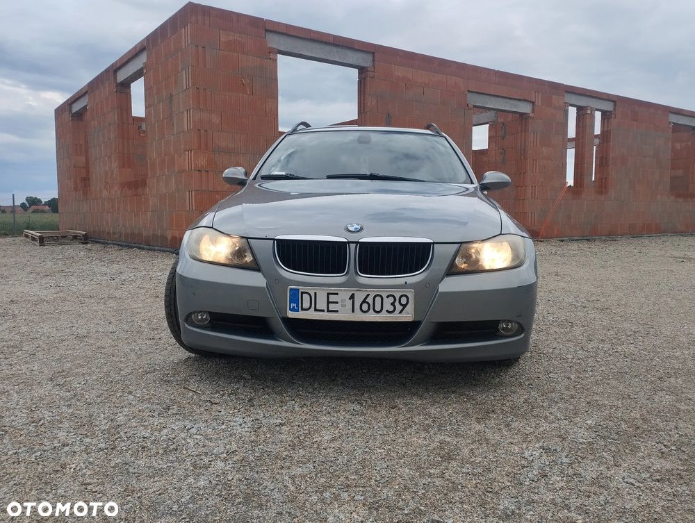 BMW Seria 3 - 12