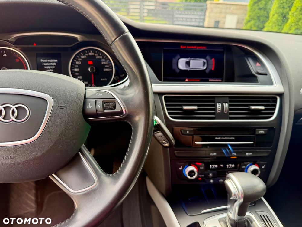 Audi A4 Avant 2.0 TDI DPF clean diesel multitronic S line Sportpaket - 16