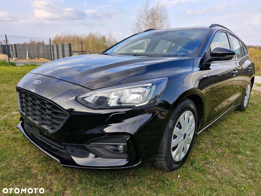 Ford Focus ver-2-0-ecoblue-st--line - 8