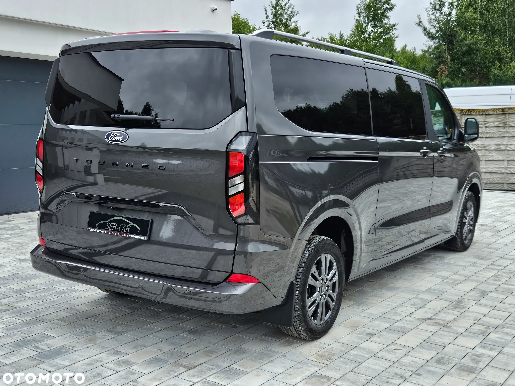 Ford Tourneo Custom 2.0 EcoBlue L2 Titanium SelectShift - 39