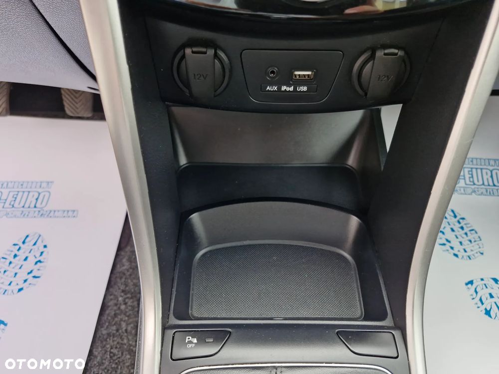 Hyundai i30 1.4 Comfort - 37