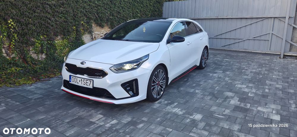 Kia ProCeed 1.6 T-GDI GT DCT - 16