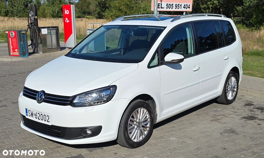 Volkswagen Touran 1.6 TDI DPF Comfortline DSG - 2