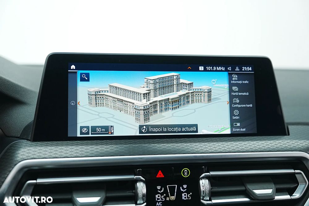 BMW X4 xDrive20i AT MHEV - 13
