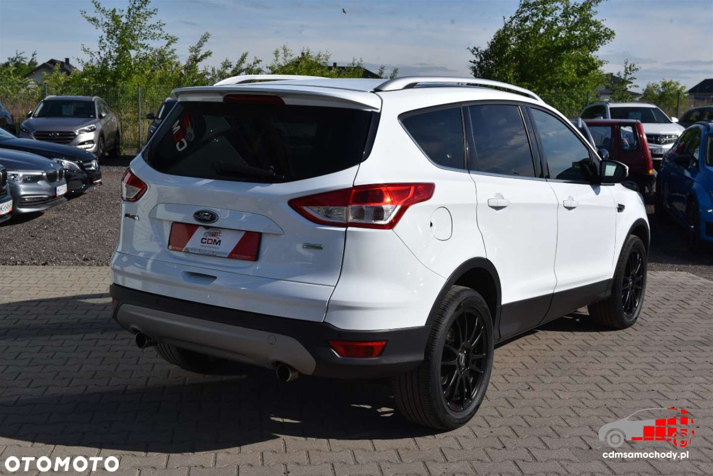 Ford Kuga - 10