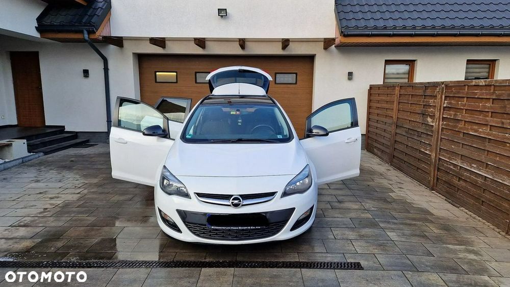 Opel Astra 1.4 Turbo Style - 10