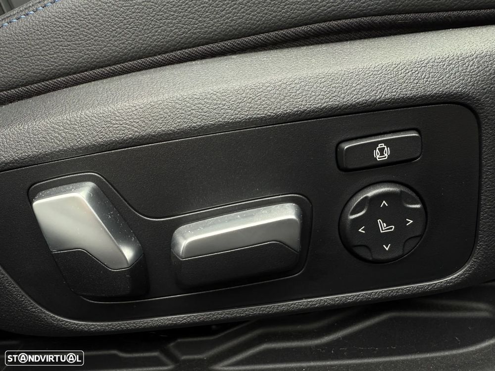 BMW 330 e Pack M Auto - 31