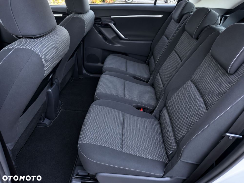 Toyota Verso 1.6 7-Sitzer Comfort - 32