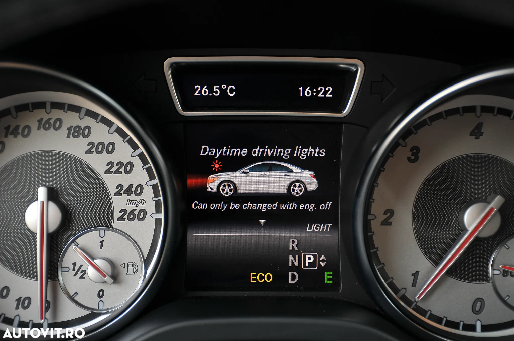 Mercedes-Benz CLA - 27