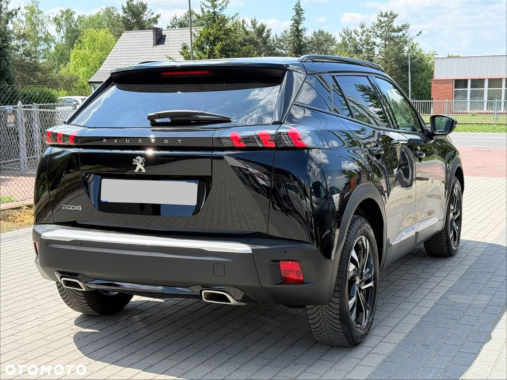 Peugeot 2008 PureTech 130 EAT8 Allure - 2