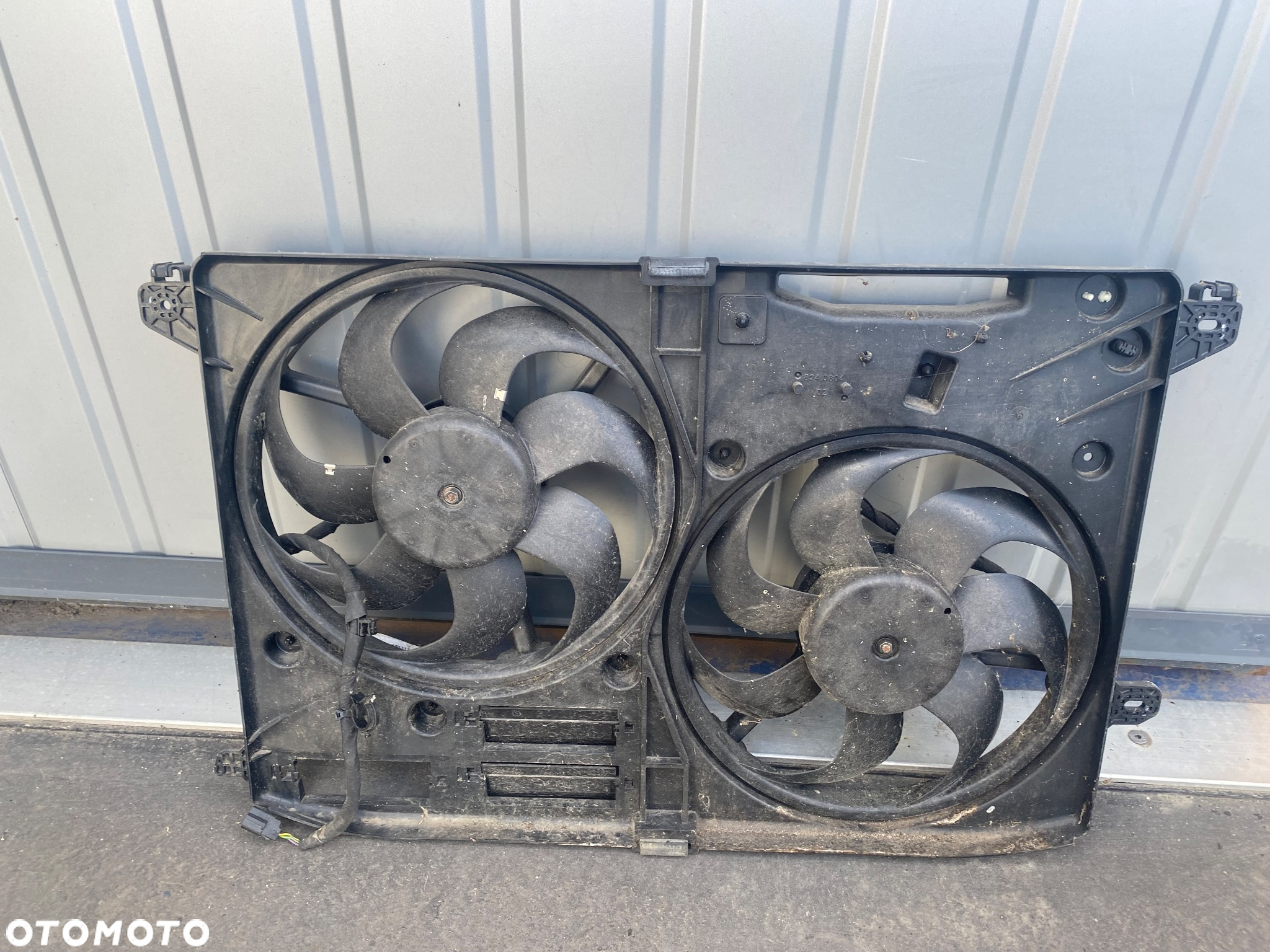 Ford S-max MK2  MK3 MK4 Igły ! po 21 tys km!!! 18r 2.0 TDCI WENTYLATORY CHŁODNICY CHŁODNIC + OBUDOWA WENTYLATORÓW wiatraki  mk 2 mk 3 mk 4 galaxy E1G3-8C607-AA  2.0TDCI S max Smax S-maks - 3