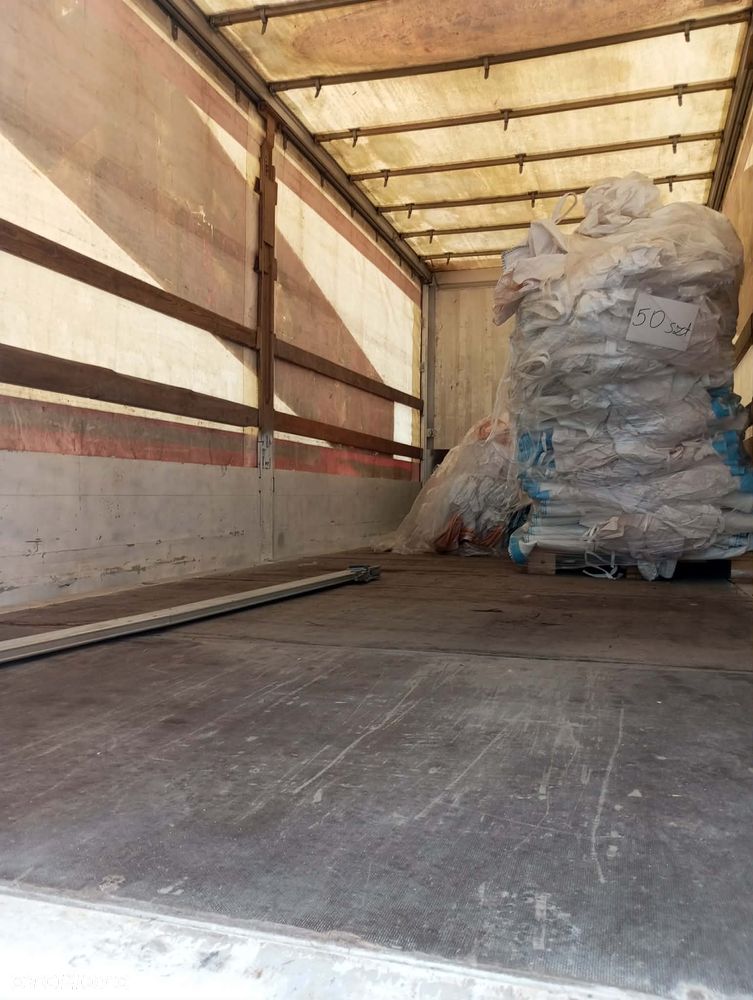 DAF FAR XF 105.460T - 12