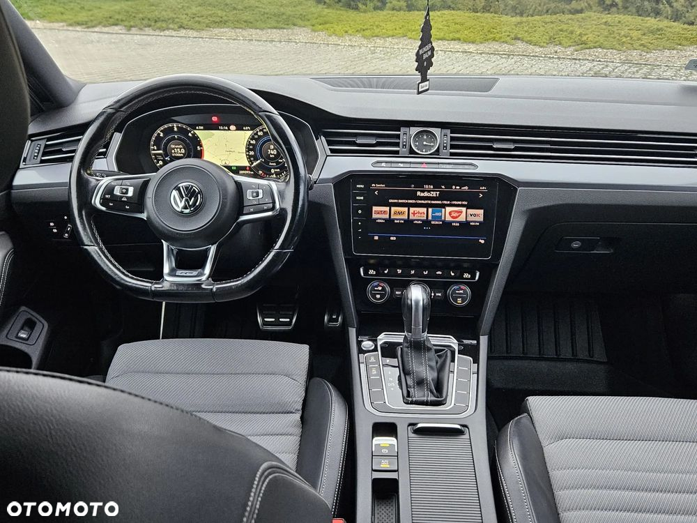 Volkswagen Passat - 3