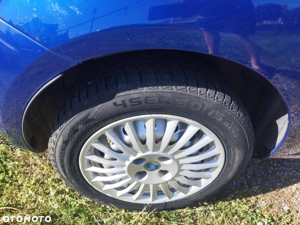 Fiat Punto - 12