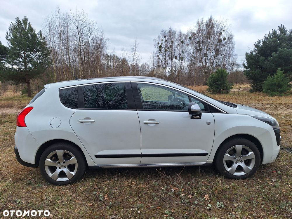 Peugeot 3008 HDi FAP 150 Roland Garros - 1
