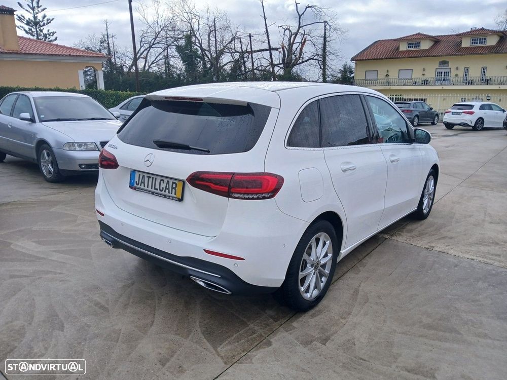 Mercedes-Benz B 250 e 8G-DCT - 7