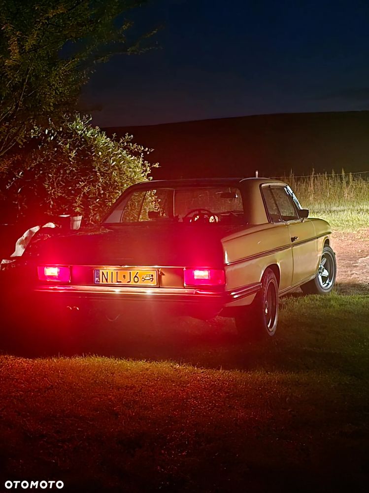 Mercedes-Benz 280 - 18