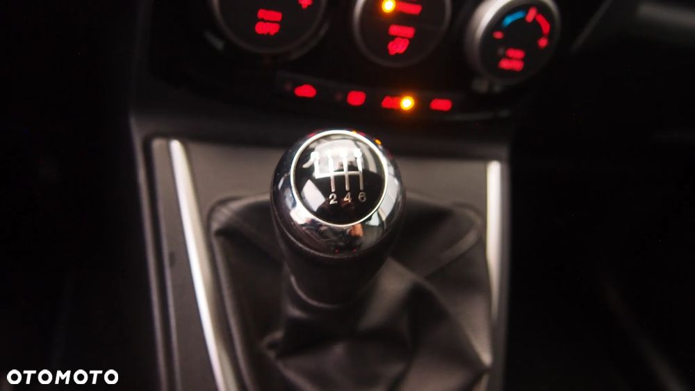 Mazda 5 1.8 Exclusive - 31