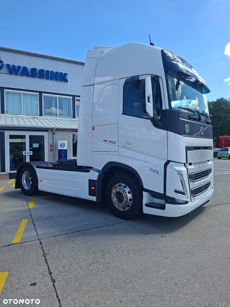 Volvo FH 460 GLOBETROTTER XL I-SAVE + ADR - 3