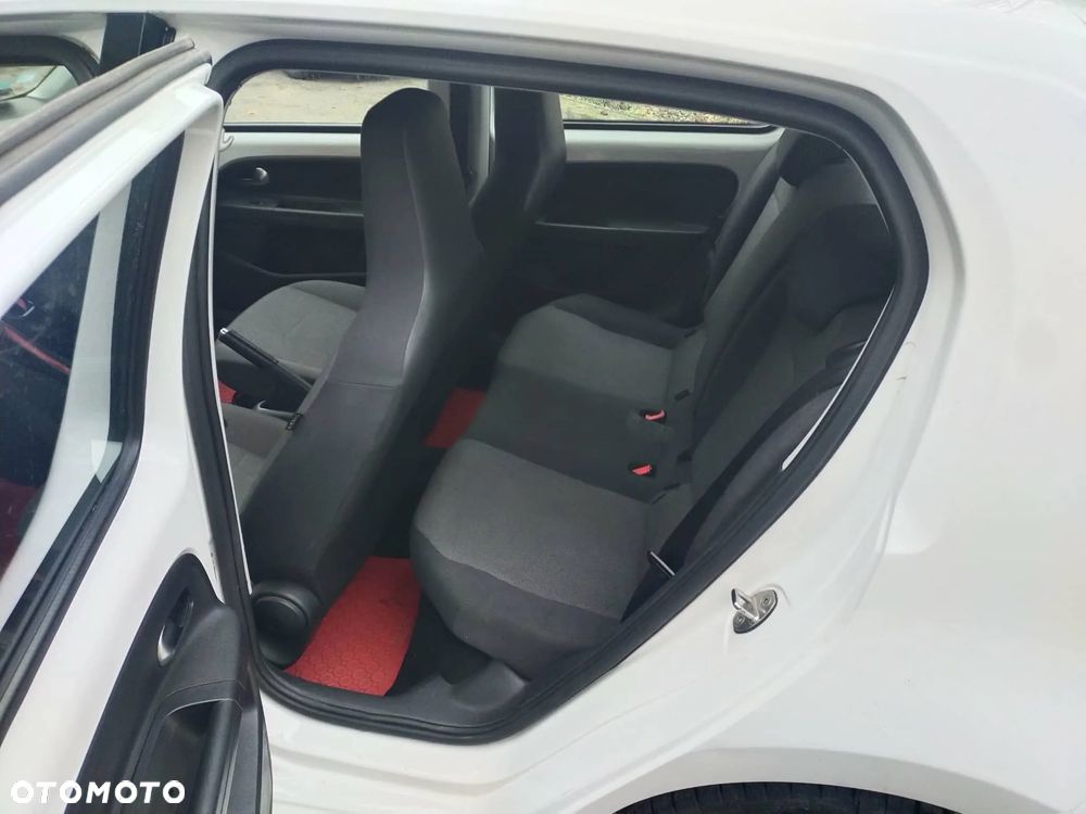 Volkswagen up! 1.0 take EU6 - 5