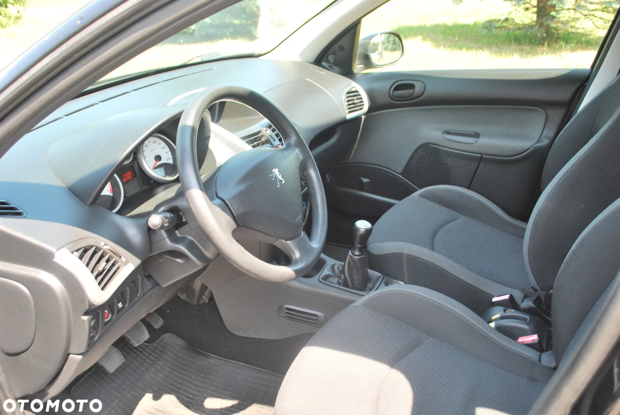 Peugeot 206 plus - 5