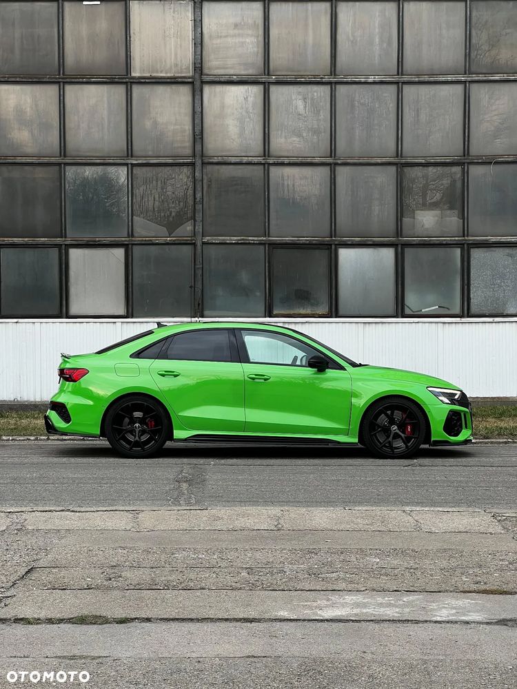 Audi RS3 Sportback - 1
