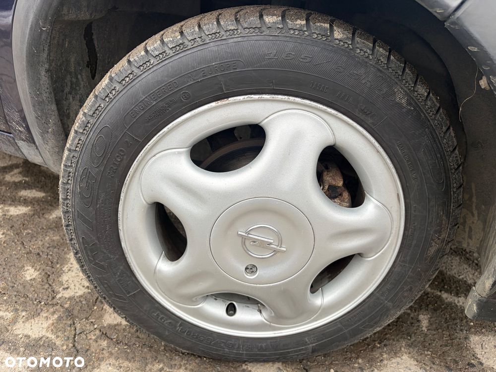 Opel Corsa 1.2 City 16v - 28