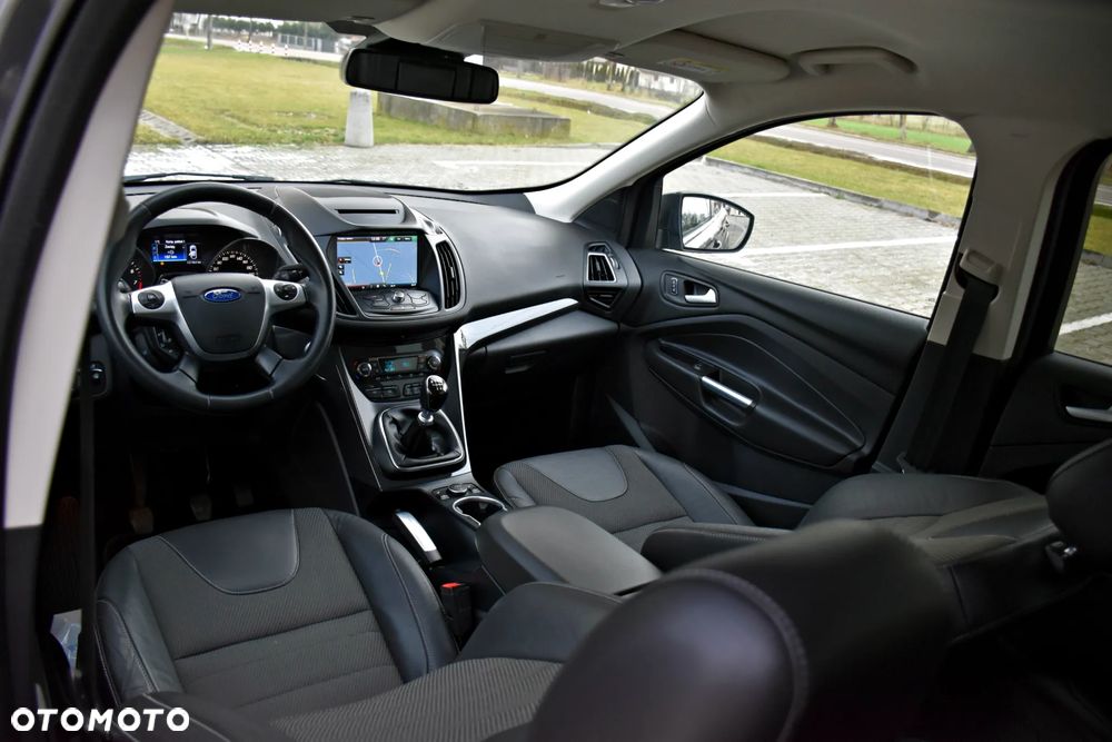 Ford Kuga 1.5 EcoBoost FWD Titanium ASS - 39