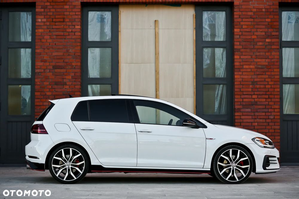 Volkswagen Golf GTI (BlueMotion Technology) DSG - 3