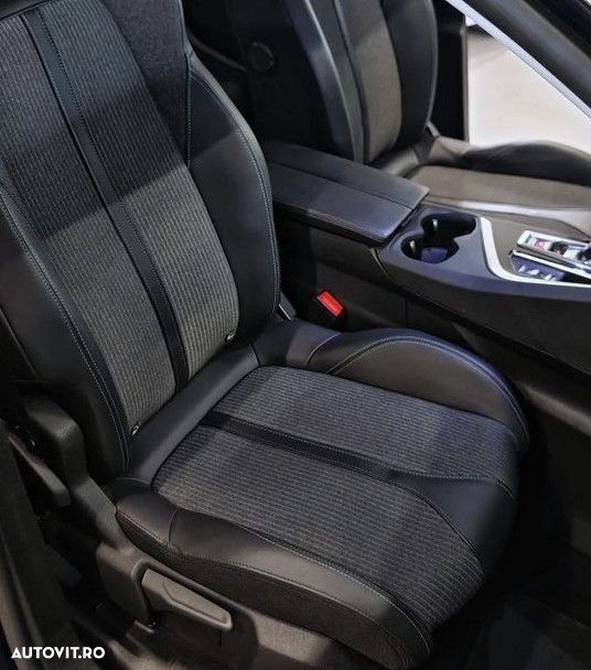 Peugeot 3008 1.2 PureTech 130 EAT8 Allure Pack - 8
