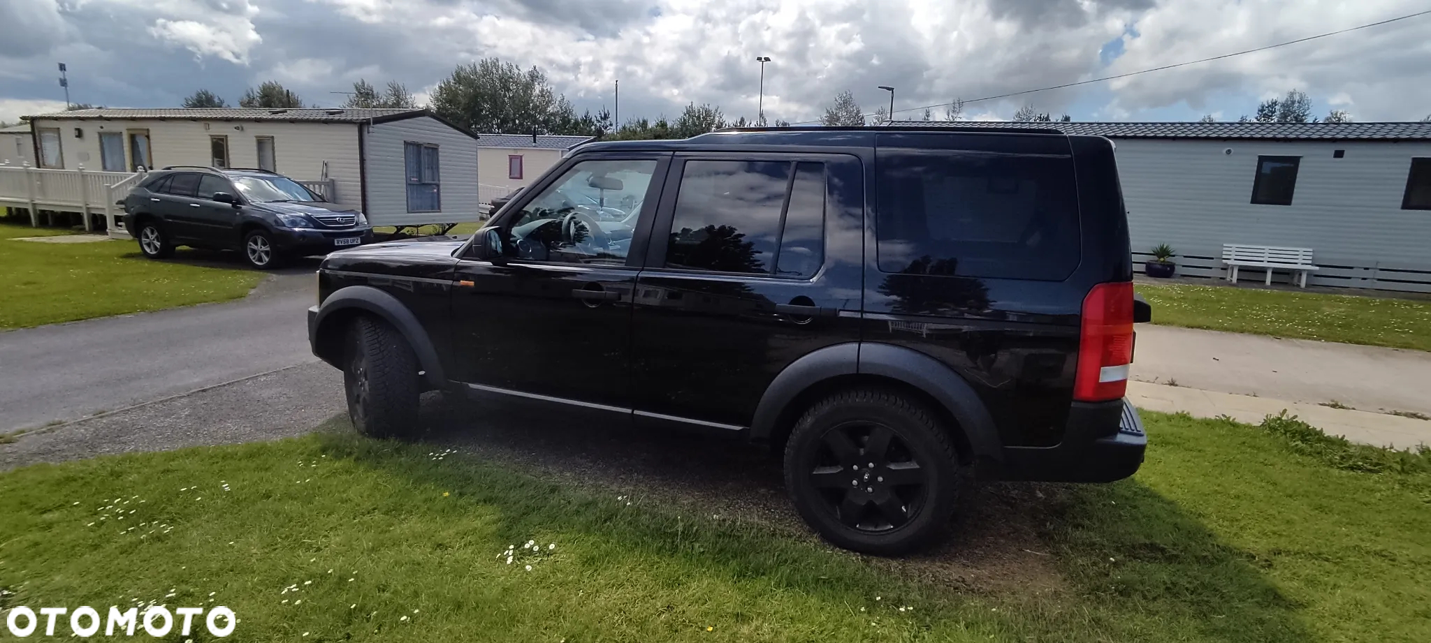 Land Rover Discovery IV 2.7D V6 HSE - 3