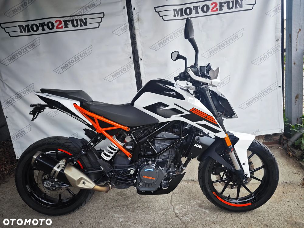 KTM Duke 125 - 1