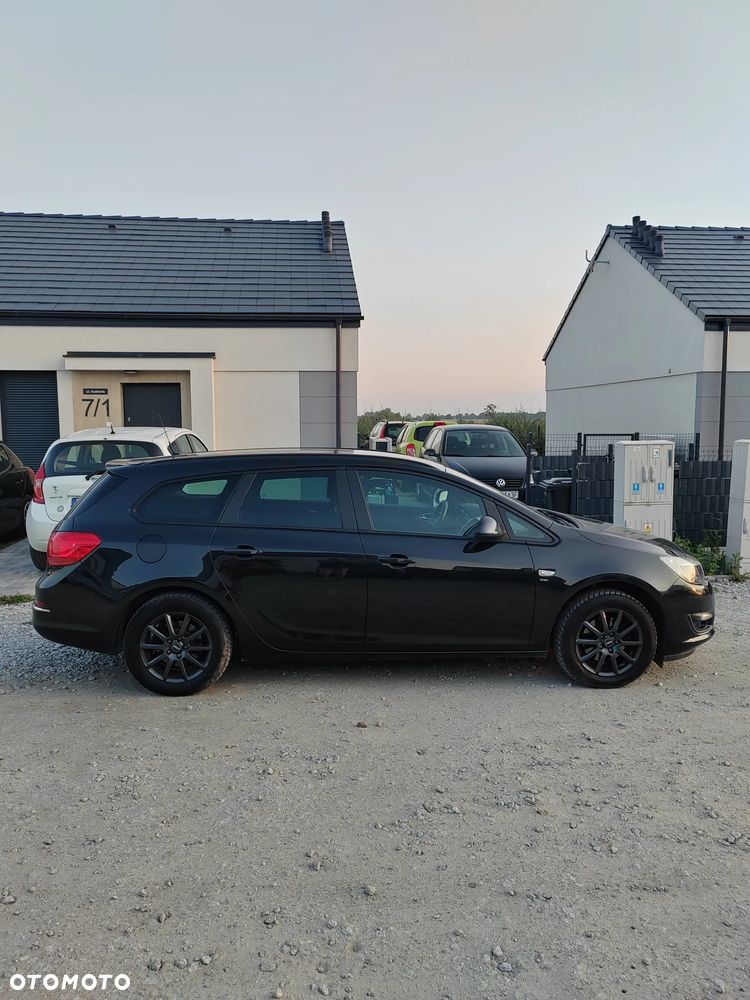 Opel Astra 1.7 CDTI DPF ENERGY - 1