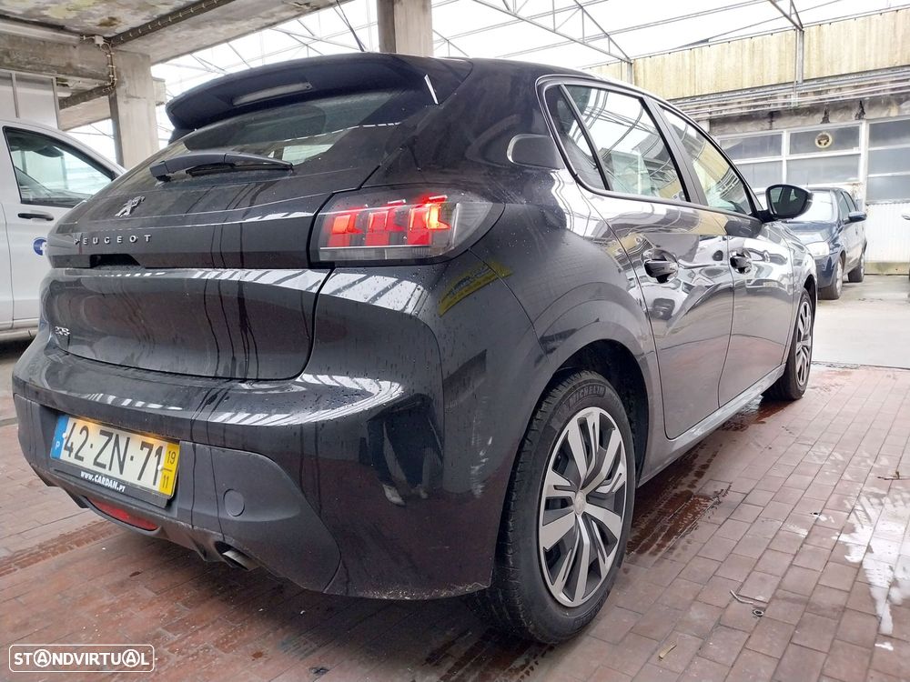 Peugeot 208 1.2 PureTech Active - 11