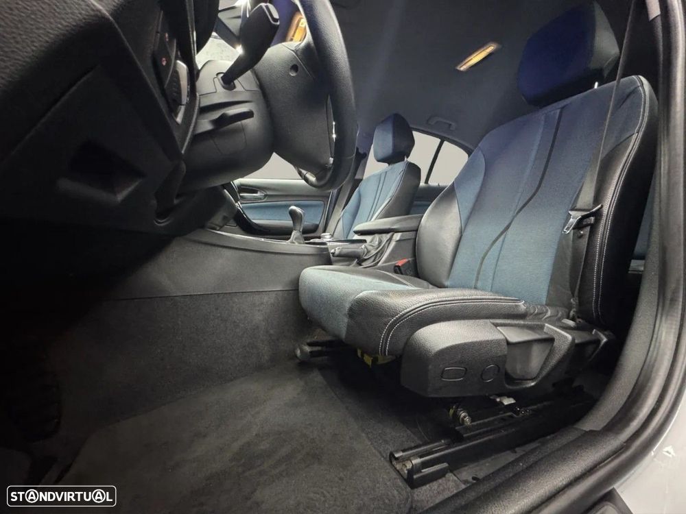 BMW 120 d Sport Line - 18