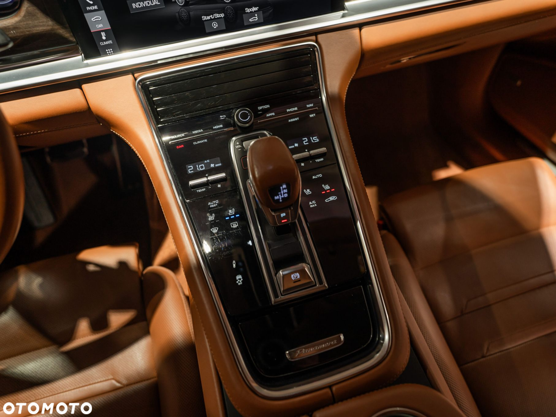 Porsche Panamera Turbo S - 24