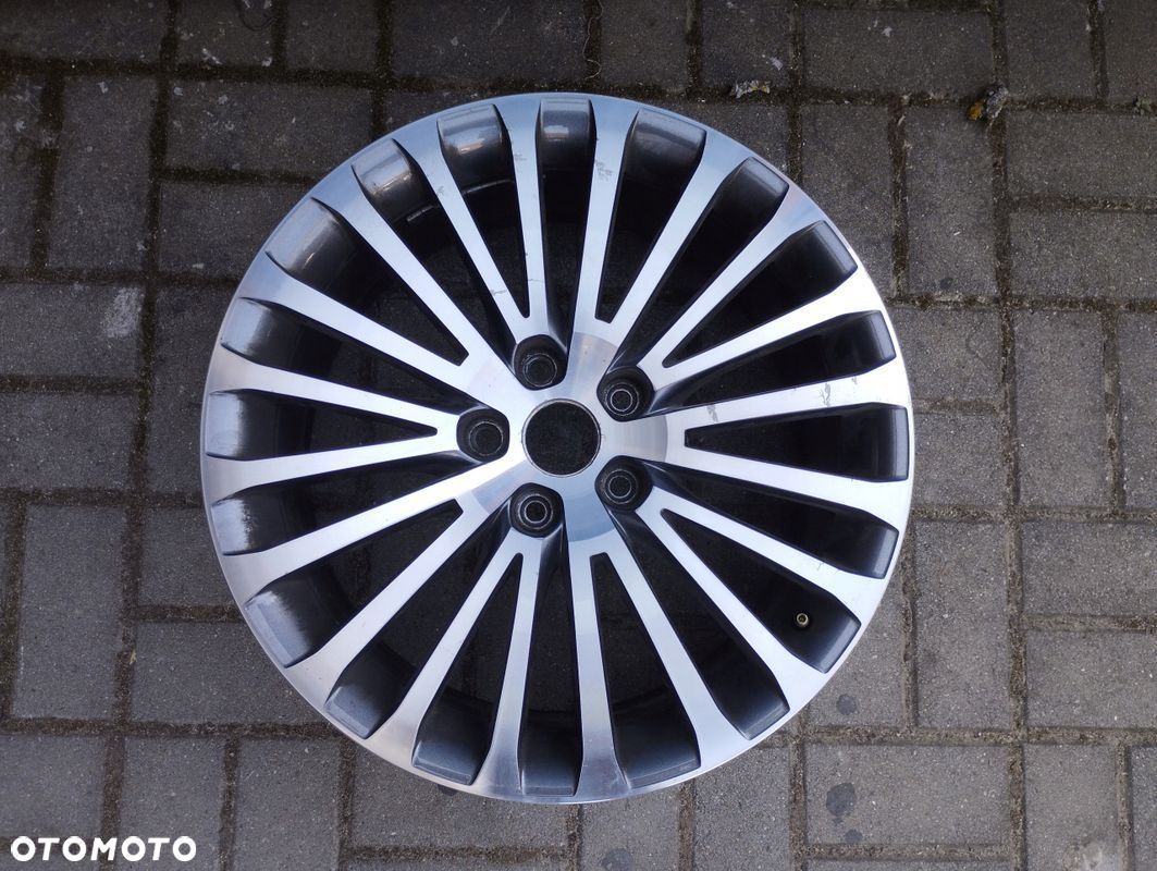 Felga 7.5J 18 ET46 Skoda SuperB II 2 3T 3T0 3T0601025Q - 1