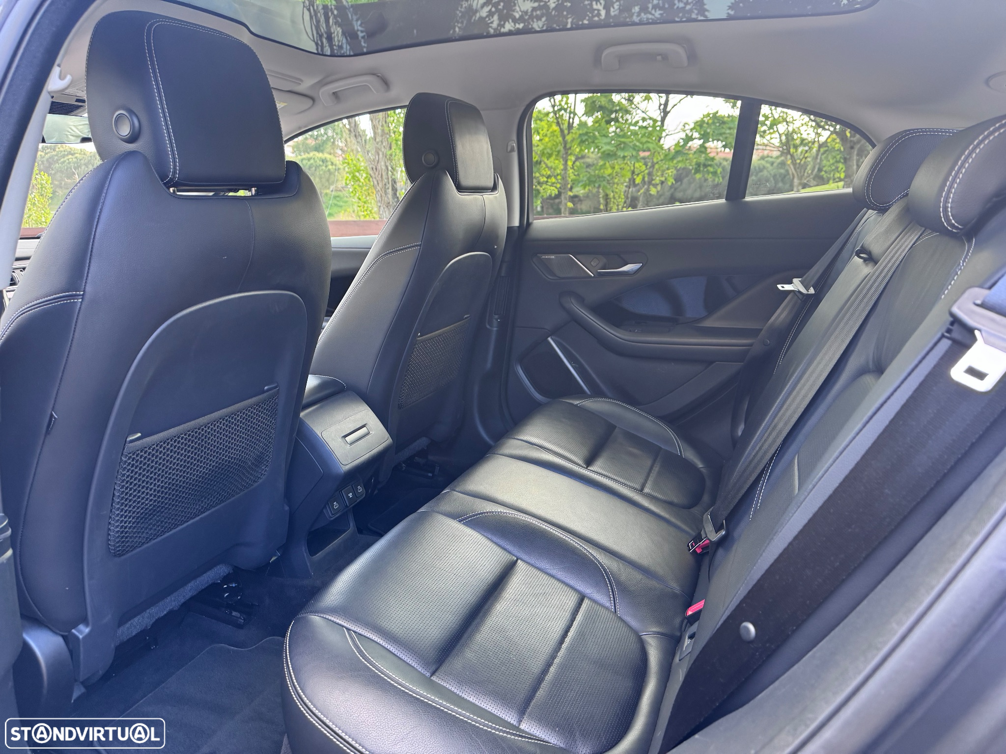 Jaguar I-Pace EV400 AWD S - 12
