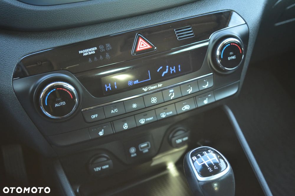 Hyundai Tucson 2.0 CRDI BlueDrive Comfort 2WD - 10