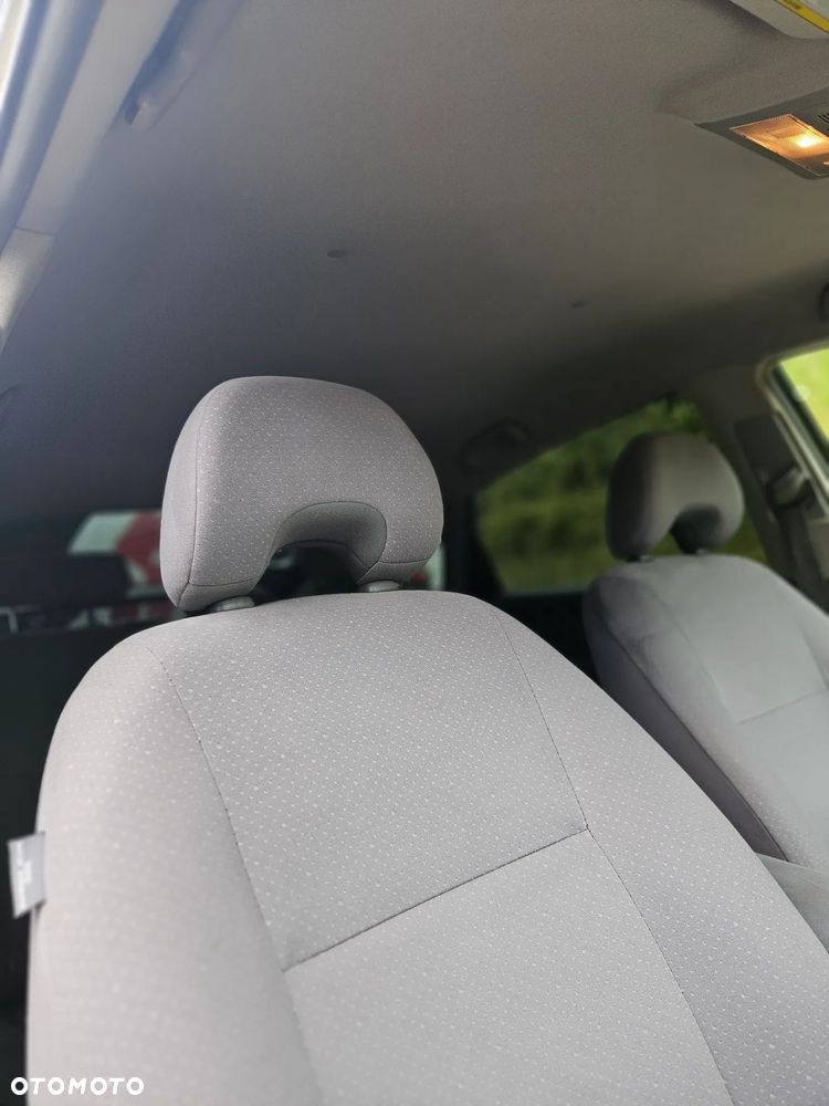 Toyota Prius 1.5 VVT-i Prestige - 21