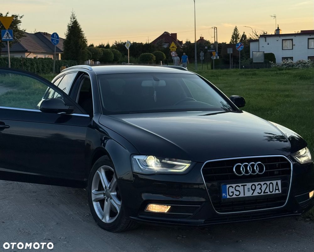 Audi A4 Avant - 10