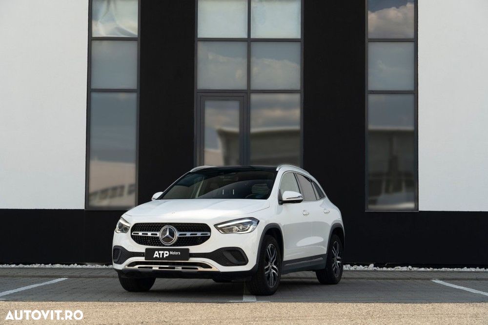 Mercedes-Benz GLA - 2