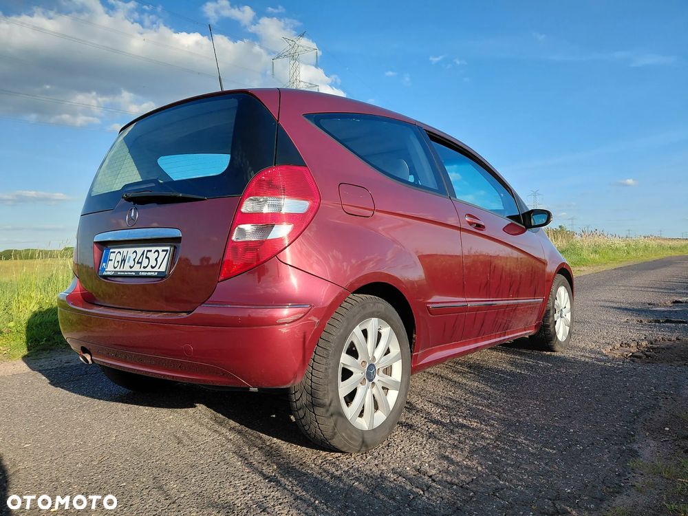 Mercedes-Benz Klasa A 180 CDI Autotronic Avantgarde - 4