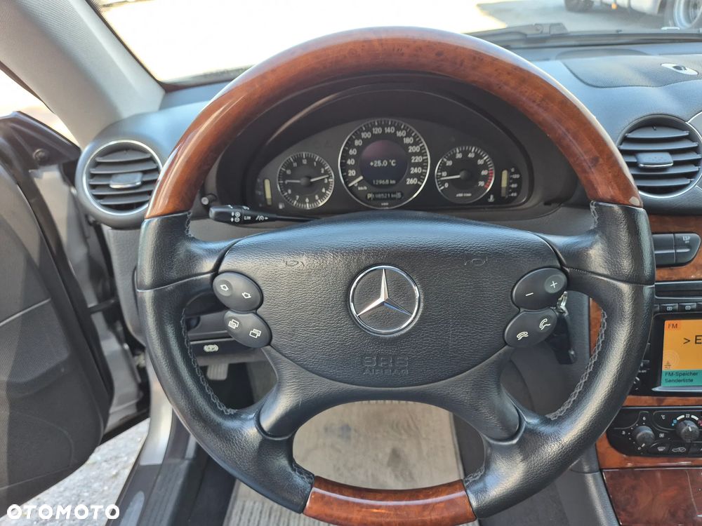 Mercedes-Benz CLK 240 Avantgarde - 35