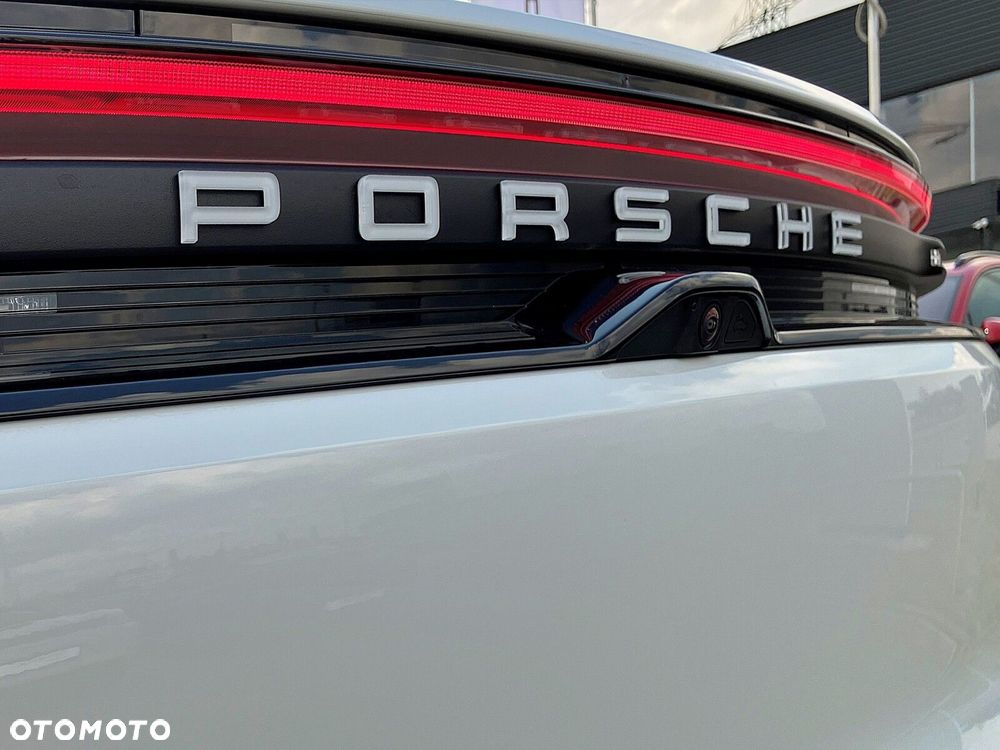 Porsche Macan - 37